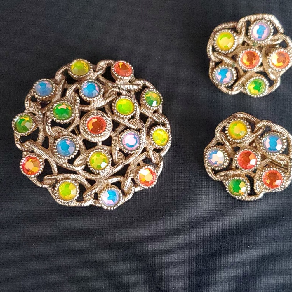 VTG SARAH COVENTRY "Moon Lites" Iridescent Rhinestone Brooch & Earrings Set 60's - Picture 2 of 8